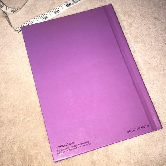 Disney’s Cinderella 2 Dreams come True 📚 - Picture 2 of 3